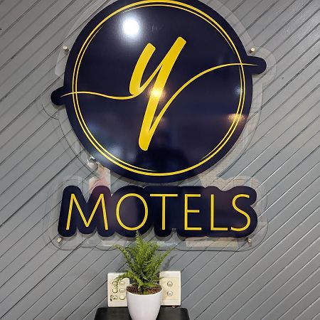 Y Motels Gympie Buitenkant foto
